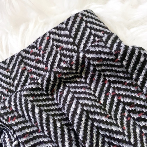 Patterned circle skater skirt - Picture 2 of 6